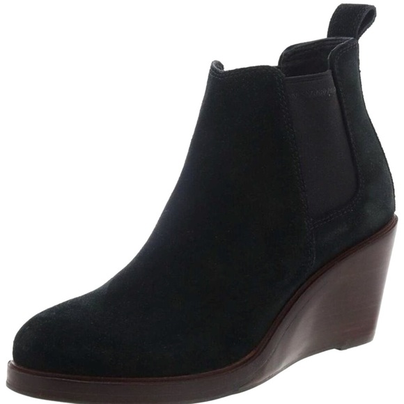 Clark’s Black Suede Boots Size 8 Black Suede Wedge Chelsea Boots Clarks NEW! - Picture 1 of 5